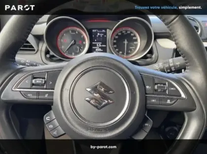 Photo 16 Suzuki Swift 1.2 Dualjet Hybrid 83ch Privilège Auto
