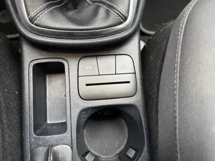 Photo 19 Ford Fiesta 1.0 EcoBoost 125ch mHEV Titanium X 5p