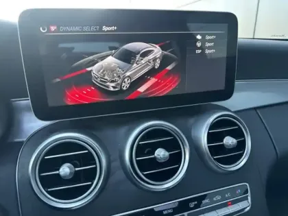 Photo 23 Mercedes Classe C 300 d 4MATIC AMG Line