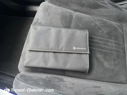 Photo 15 Renault Megane Mégane IV Berline Blue dCi 150 EDC GT-Line