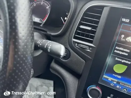 Photo 17 Renault Megane Mégane IV Berline Blue dCi 150 EDC GT-Line