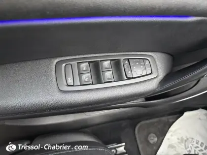 Photo 19 Renault Megane Mégane IV Berline Blue dCi 150 EDC GT-Line