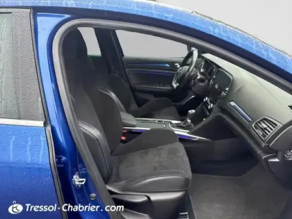 Photo 8 Renault Megane Mégane IV Berline Blue dCi 150 EDC GT-Line