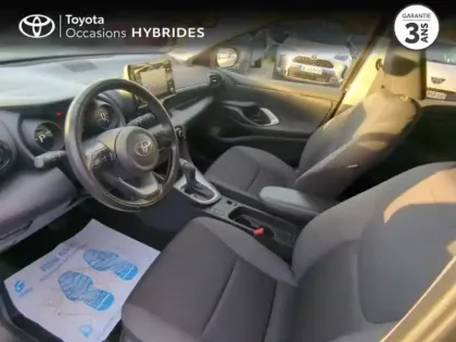 Photo 10 Toyota Yaris  116h Design 5p