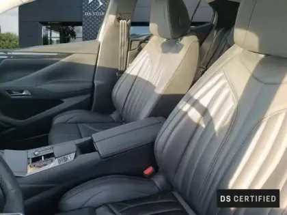 Photo 23 DS DS 4  E-TENSE 225ch Rivoli