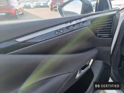 Photo 25 DS DS 4  E-TENSE 225ch Rivoli