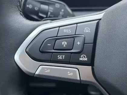 Photo 10 Volkswagen Tiguan  2.0 TDI 150ch Elegance DSG7