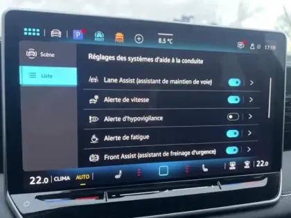 Photo 13 Volkswagen Tiguan  2.0 TDI 150ch Elegance DSG7