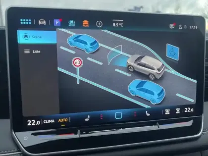 Photo 12 Volkswagen Tiguan  2.0 TDI 150ch Elegance DSG7