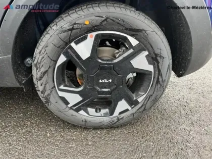 Photo 8 Kia Stonic  1.0 T-GDi 115ch MHEV Active DCT7