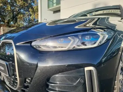 Photo 9 BMW I4  M50 544ch