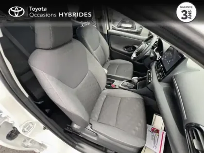 Photo 5 Toyota Yaris  116h Design 5p MC24