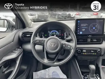 Photo 8 Toyota Yaris  116h Design 5p MC24