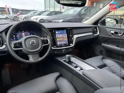 Photo 14 Volvo V60  B4 197CH PLUS STYLE DARK DCT 7 SIEGES CUIR GPS CAMERA CARPLAY