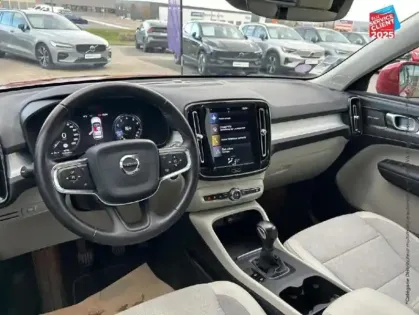 Photo 14 Volvo Xc40  T3 163CH MOMENTUM