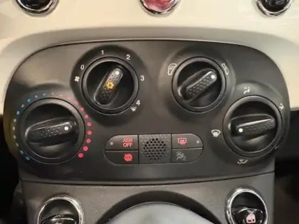 Photo 11 Fiat 500  1.0 70ch BSG S&S Dolcevita