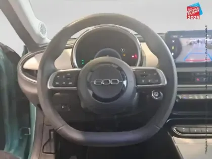 Photo 11 Fiat 600  e 156ch 54kWh La Prima Camera