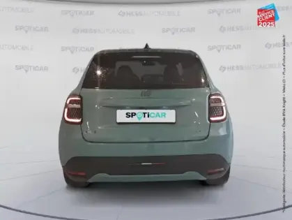 Photo 6 Fiat 600  e 156ch 54kWh La Prima Camera