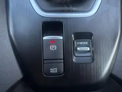 Photo 14 Nissan Qashqai  1.3 Mild Hybrid 140ch Visia