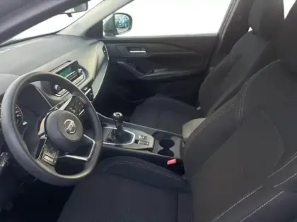 Photo 21 Nissan Qashqai  1.3 Mild Hybrid 140ch Visia