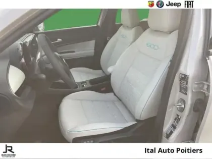 Photo 8 Fiat 600  1.2 Hybrid Turbo 110ch La Prima DCT6