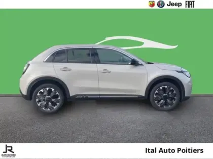 Photo 3 Fiat 600  1.2 Hybrid Turbo 110ch La Prima DCT6