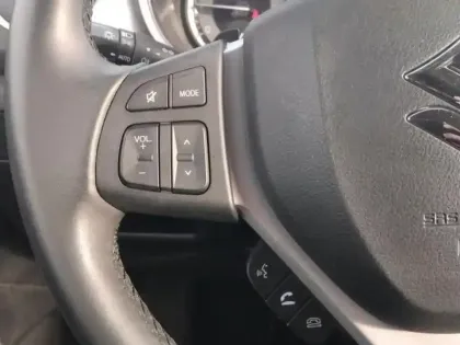 Photo 13 Suzuki Vitara  1.5 Dualjet Hybrid 115ch Privilège Auto