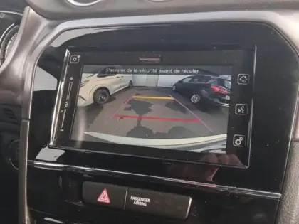 Photo 12 Suzuki Vitara  1.5 Dualjet Hybrid 115ch Privilège Auto