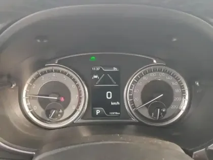 Photo 9 Suzuki Vitara  1.5 Dualjet Hybrid 115ch Privilège Auto