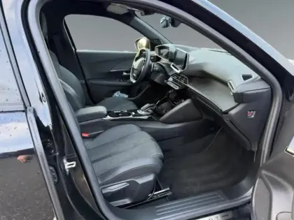 Photo 14 Peugeot 2008  1.2 PureTech 130ch S&S GT Line 124g