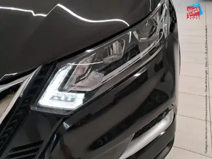 Photo 12 Nissan Qashqai  1.3 DIG-T 140ch N-Connecta 2019 Tpano Camera