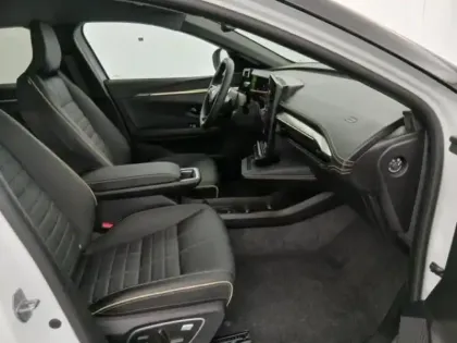 Photo 13 Renault Megane  E-Tech Electric 220ch Iconic autonomie confort AC22