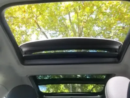 Photo 6 Mini Mini  Cooper SE 184ch Edition Camden BVA 5CV