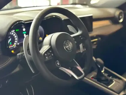 Photo 8 Alfa Romeo Tonale  1.3 Ibrida Plug-In 280ch Veloce AT6 e-Q4