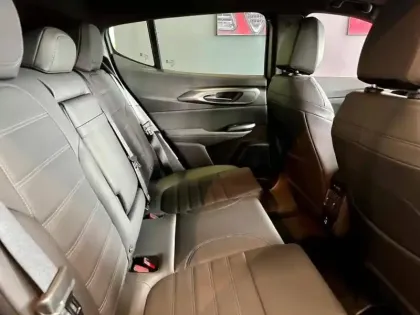 Photo 5 Alfa Romeo Tonale  1.3 Ibrida Plug-In 280ch Veloce AT6 e-Q4