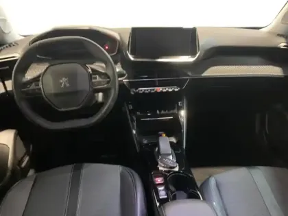 Photo 8 Peugeot 2008  e- 136ch Allure