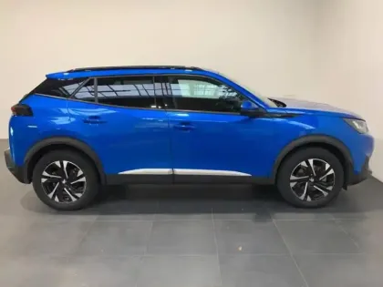 Photo 3 Peugeot 2008  e- 136ch Allure