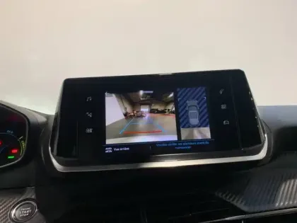 Photo 11 Peugeot 2008  e- 136ch Allure