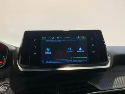 Photo 12 Peugeot 2008  e- 136ch Allure