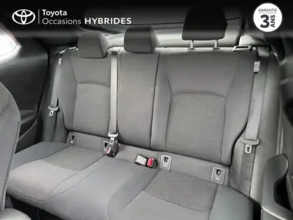 Photo 11 Toyota C-HR  1.8 Hybride 140ch Dynamic NG23