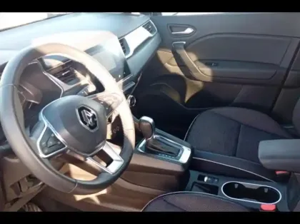 Photo 9 Renault Captur  1.6 E-Tech hybride 145ch Intens -21