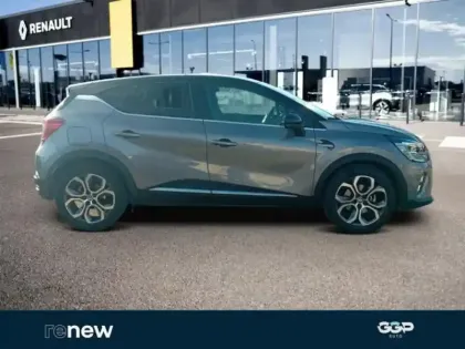 Photo 6 Renault Captur  1.6 E-Tech hybride 145ch Intens -21