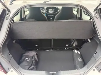 Photo 10 Toyota Aygo  X 1.0 VVT-i 72ch Dynamic S-CVT