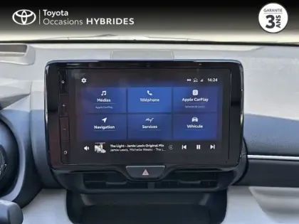 Photo 14 Toyota Yaris  116h Iconic 5p MY22