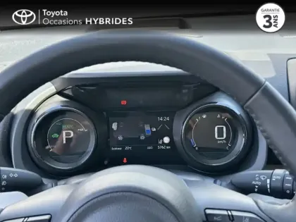 Photo 13 Toyota Yaris  116h Iconic 5p MY22