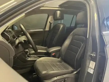 Photo 14 Volkswagen Tiguan  1.4 eHybrid 245ch Elegance Exclusive DSG6