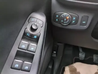 Photo 14 Ford Puma  1.0 Flexifuel 125ch S&S mHEV ST-Line X