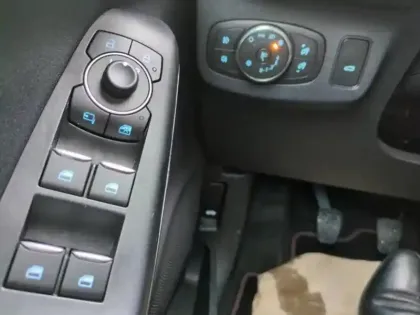 Photo 13 Ford Puma  1.0 Flexifuel 125ch S&S mHEV ST-Line X