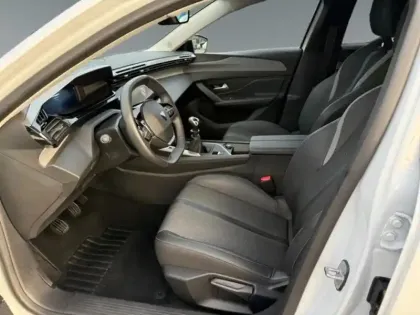 Photo 8 Peugeot 308  1.2 PureTech 130ch S&S Allure Pack