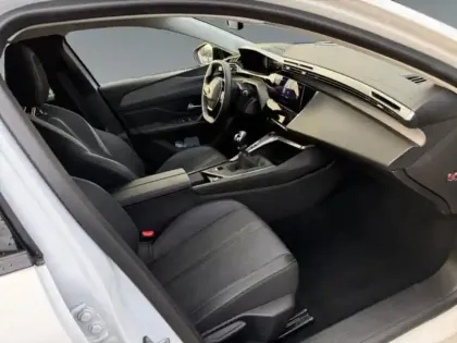 Photo 14 Peugeot 308  1.2 PureTech 130ch S&S Allure Pack